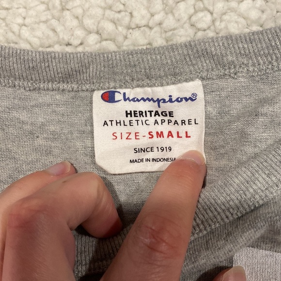 Gray Champion Heritage Logo Short-sleeve Crop Top - Picture 4 of 5